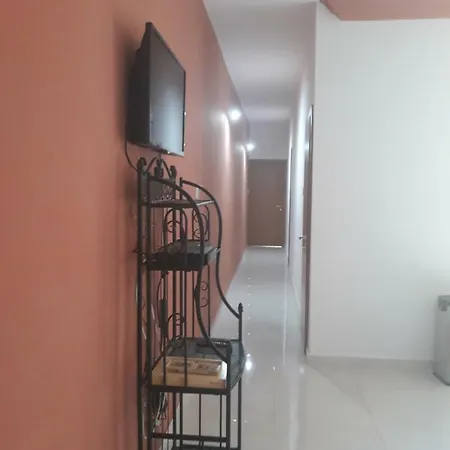Carmen Flat - Rue D' Argens Guest house *