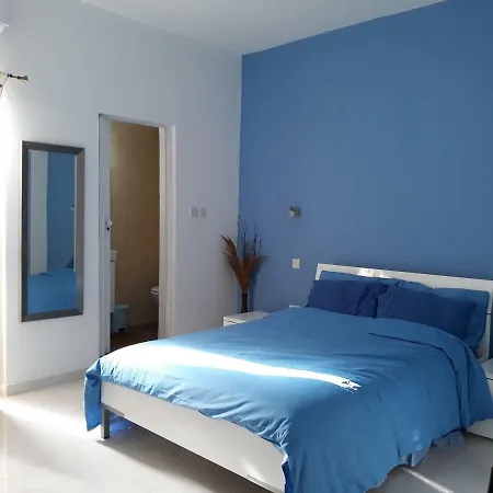 Gasthuis Carmen Flat - Rue D' Argens
